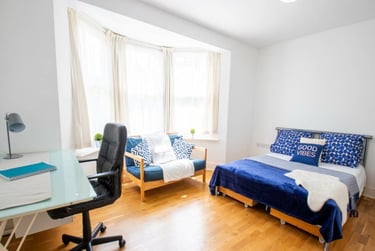 5 bed house, Hackington Road, Hales Place, Canterbury, CT29NQ - Image 1