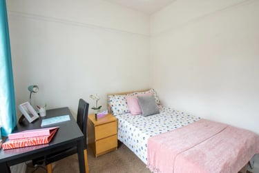 6 bed house, Whitstable Road, St Stephens, Canterbury, CT28EG - Image 9
