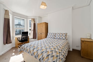 4 bed house, West Hill Road, Mutley plain, Plymouth, PL47LG - Image 2
