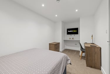 1 bed flat, Houndiscombe Road, Mutley, Plymouth, PL46HB - Image 8