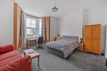 6 bed house, Hill Park Crescent, Greenbank, Plymouth, PL48JW - Image 4