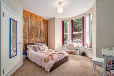 9 bed house, Houndiscombe Road, North Hill, Plymouth, PL46EX - Image 1