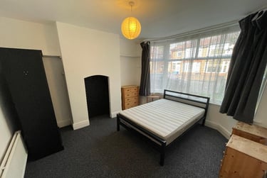 4 bed house, Sherwood Avenue, Fallowfield, Manchester, M146EA - Image 1