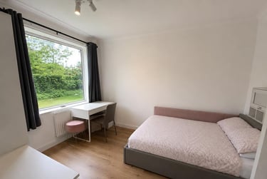 3 bed flat, Daisy Bank Road, Victoria Park, Manchester, M145GL - Image 1