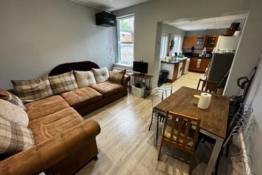 5 bed house, Nadine Street, Langworthy, Salford, M65WG - Image 1
