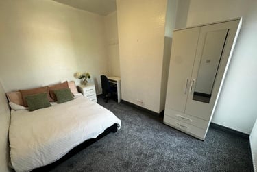 4 bed house, Monica Grove, Burnage, Manchester, M192BN - Image 11