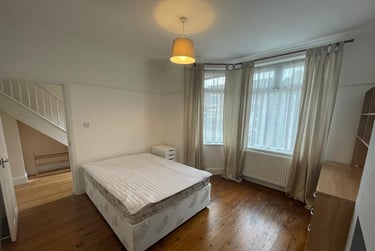4 bed house, Barnsfold Avenue, Fallowfield, Manchester, M146FJ - Image 3