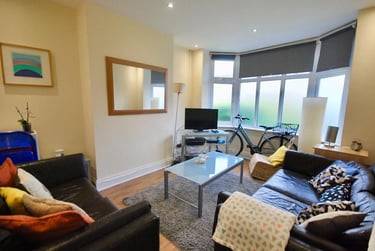 4 bed house, Lees Hall Crescent, Fallowfield, Manchester, M146YA - Image 3