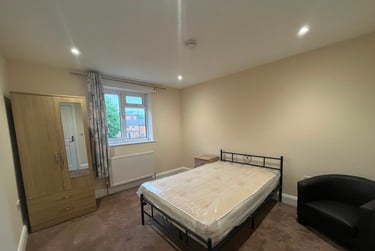 4 bed house, Redmere Grove, Fallowfield, Manchester, M146ES - Image 3