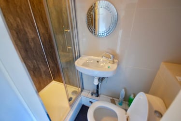 5 bed house, Parrs Wood Road, Fallowfield, Manchester, M204WJ - Image 4