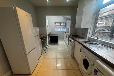 4 bed house, Ladybarn Lane, Fallowfield, Manchester, M146YU - Image 2
