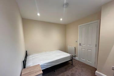 4 bed house, Redmere Grove, Fallowfield, Manchester, M146ES - Image 4