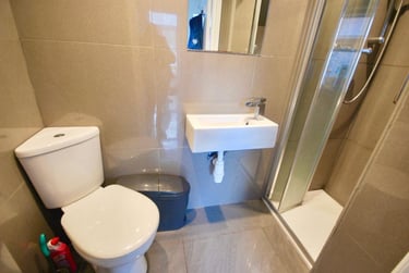 6 bed house, Barnsfold Avenue, Fallowfield, Manchester, M146FJ - Image 7
