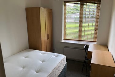3 bed flat, Brotherton Drive, Green Quarter, Salford, M36BH - Image 6