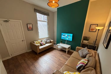 4 bed house, Strawberry Hill, Pendleton, Salford, M66AH - Image 5