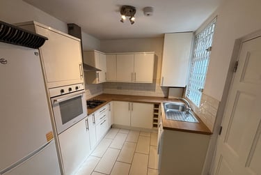 4 bed house, Strawberry Hill, Pendleton, Salford, M66AH - Image 6