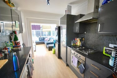 5 bed house, Finchley Road, Fallowfield, Manchester, M146EN - Image 4