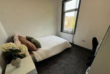 4 bed house, Monica Grove, Burnage, Manchester, M192BN - Image 10