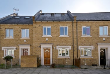 6 bed house, Oban Street, Blair Street, London, E140GR - Image 1