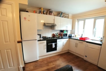 6 bed house, Oban Street, Blair Street, London, E140GR - Image 3