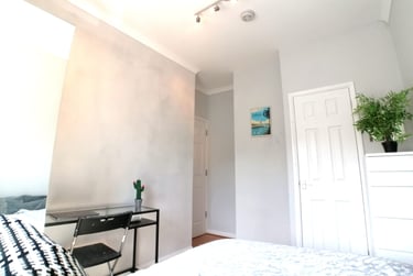 6 bed house, Oban Street, Blair Street, London, E140GR - Image 9