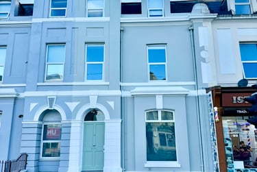 2 bed flat, Mutley Plain, Mutley, Plymouth, PL46LD - Image 5