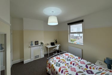 2 bed flat, Green Park Avenue, Mutley, Plymouth, PL46PG - Image 8