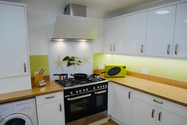 7 bed house, Hill park crescent, North hill, Plymouth, PL48JW - Image 4