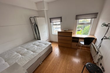 3 bed flat, 135 Richmond Road, Kingston upon thames, Kingston, KT25BZ - Image 2