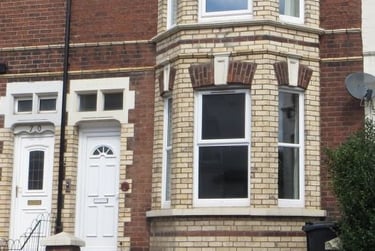 6 bed house, Pinhoe Road, Mount Pleasant, Exeter, EX47HL - Image 1