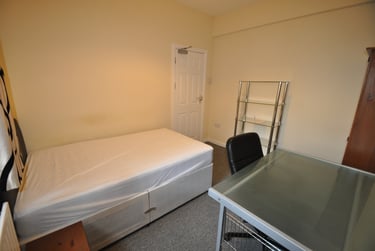 5 bed house, Baglan St, Port tennant, Swansea, SA18JZ - Image 6
