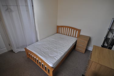 5 bed house, Wern Fawr Road, Port tennant, Swansea, SA18LQ - Image 11