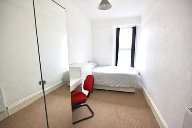 6 bed house, Alexandra Road, Mutley, Plymouth, PL47JT - Image 3