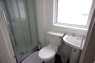 1 bed house, Southern Terrace, Greenbank, Plymouth, PL47LS - Image 10