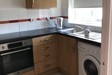 2 bed flat, Hartville Road, Plumstead, London, SE181DQ - Image 5