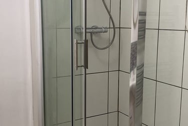 2 bed flat, Europe Road, Woolwich, London, SE185QN - Image 6