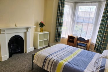 5 bed house, Polsloe Road, Mount Pleasant, Exeter, EX12HL - Image 6