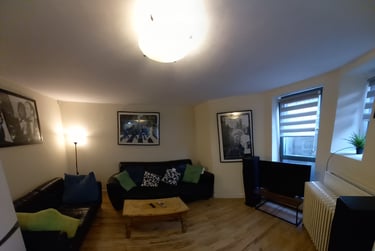 4 bed flat, Scarsdale road, Victoria park, Manchester, M145PZ - Image 1