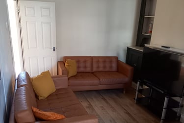 4 bed house, Parkfield street, Rusholme, Manchester, M147PT - Image 1