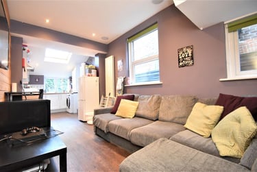 5 bed house, Telephone Road, Southsea, Portsmouth, PO40AU - Image 2