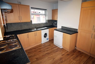 8 bed house, Mansfield Road, Arboretum, Nottingham, NG13HW - Image 2