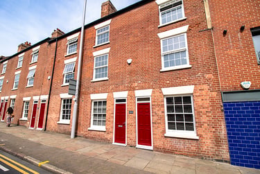 8 bed house, Mansfield Road, Arboretum, Nottingham, NG13HW - Image 1