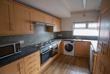 8 bed house, Mansfield Road, Arboretum, Nottingham, NG13HW - Image 3