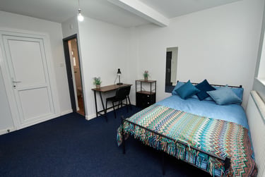 7 bed house, Mansfield Road, Arboretum, Nottingham, NG13FT - Image 3