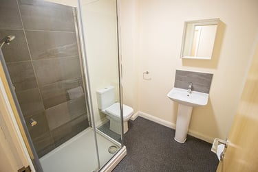 4 bed flat, North Sherwood Street, Arboretum, Nottingham, NG14EN - Image 4