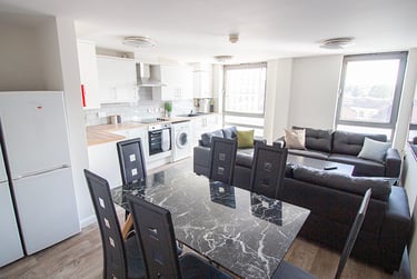 5 bed flat, Mansfield Road, Arboretum, Nottingham, NG13HW - Image 1