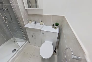 1 bed studio, Mansfield Road, Hockley, Nottingham, NG13FB - Image 4