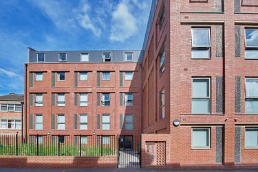 1 bed studio, Clare Street, Hockley, Nottingham, NG13BX - Image 1