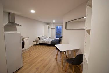 1 bed studio, Clare Street, Hockley, Nottingham, NG13BX - Image 1