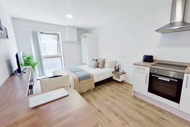 1 bed studio, Clare Street, Hockley, Nottingham, NG13BX - Image 1